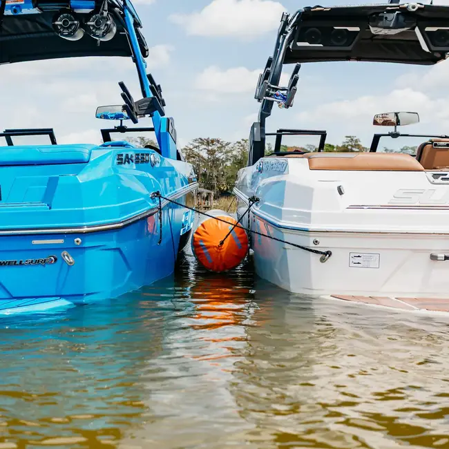 Mission Outdoor TITAN | Inflatable Tie-Up Boat Bumper 18" x 10'