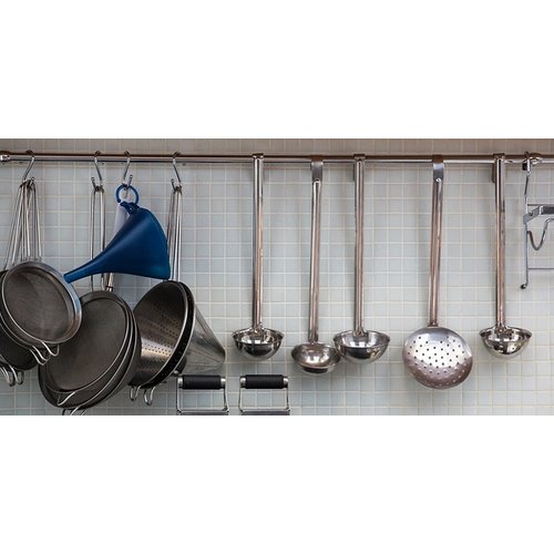 Sieves, funnels and strainers