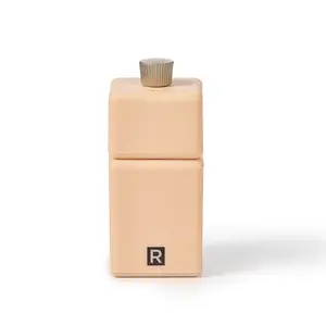 Ricardo Ricardo Mini salière ou poivrière
