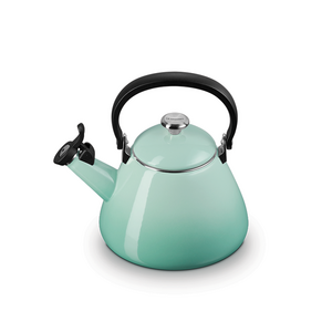 LeCreuset Bouilloire conique 1.6 L Sauge Le Creuset LeCreuset Bouilloire conique 1.6 L Sauge Le Creuset