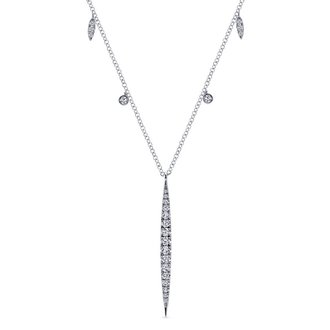 Spear Pendant Necklace