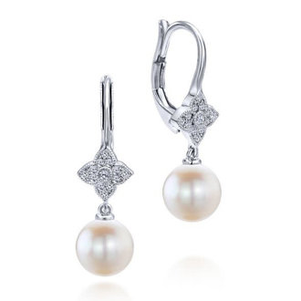Floral Diamond Pearl Earrings