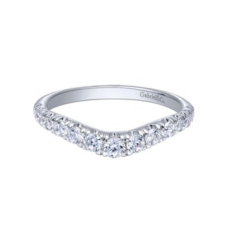 Pavé Diamond Wedding Band