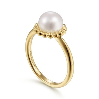 Pearl Ring with Bujukan Beaded Halo