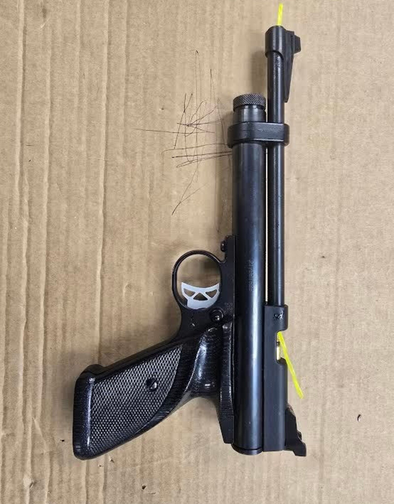 Crosman **PRE-OWNED** CROSMAN 2240 .22CAL CO2 AIR PISTOL