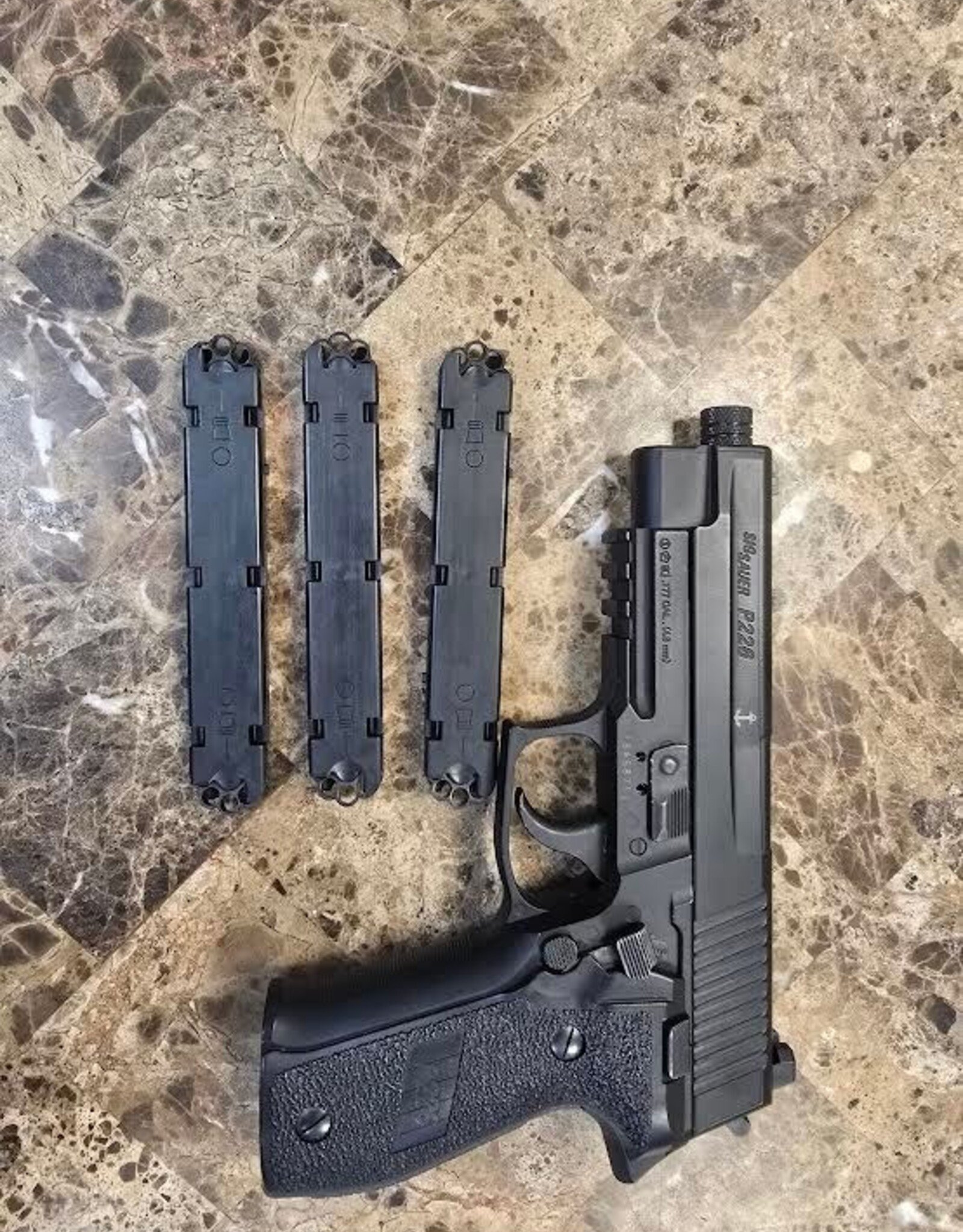 Sig Sauer **PRE-OWNED** SIG SAUER P226 .177CAL PELLET PISTOL