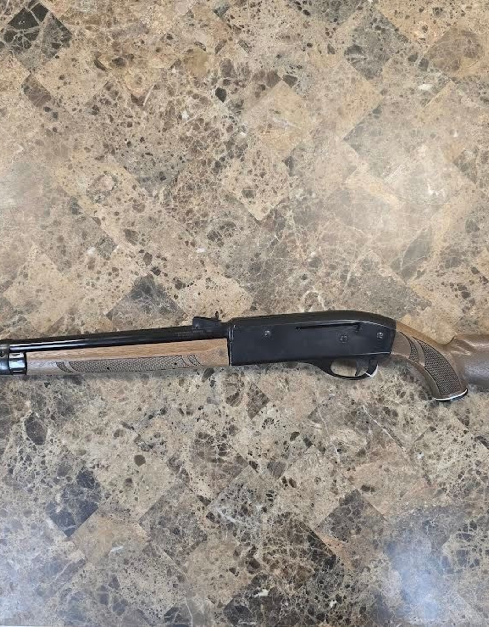Crosman **PRE-OWNED**  Crossman 766 Rifle **SOLD AS IS** (FOR PARTS ONLY)