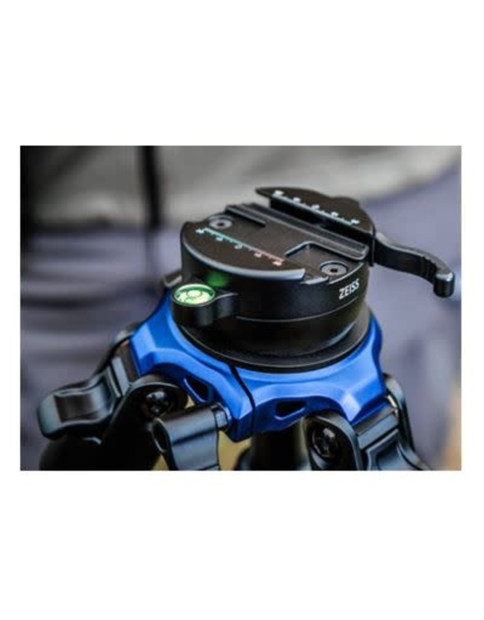 ZEISS - Sport Optics - Scopes and Binoculars ZEISS Ballhead Q-75: For MAX-DUTY tripod. Quick Access, 75 mm half-ball head, Arca-Swiss compatible with 75 mm adapter, single handle adjustment with extended hook