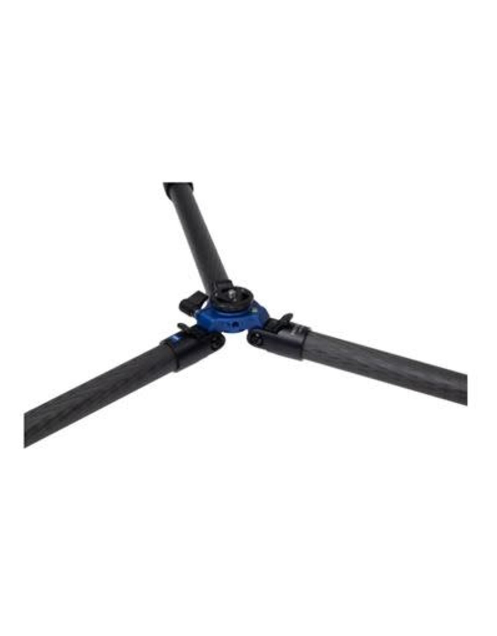ZEISS - Sport Optics - Scopes and Binoculars ZEISS Pro-Series Universal Tripod Kit: 3/8-inch thread-on fluid head with extendable handle.  Extended twist-lock system, 3-section carbon fiber legs (36/32/28 mm diameter)