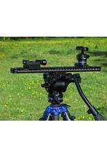 ZEISS - Sport Optics - Scopes and Binoculars ZEISS Pro-Series Lightweight Tripod Kit: 3/8-inch thread-on fluid head with extendable handle.  Extended twist-lock system, 3-section carbon fiber legs (28/25/22 mm dia.) and neoprene pads.