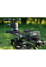 ZEISS - Sport Optics - Scopes and Binoculars ZEISS Pro-Series Lightweight Tripod Kit: 3/8-inch thread-on fluid head with extendable handle.  Extended twist-lock system, 3-section carbon fiber legs (28/25/22 mm dia.) and neoprene pads.