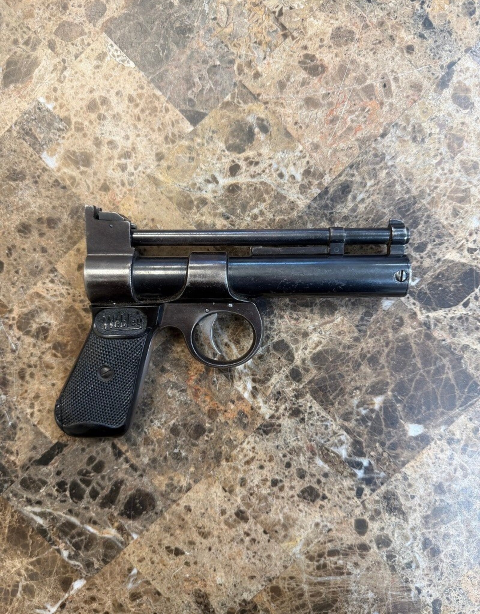 Webley **PRE-OWNED** THE WEBLEY "JUNIOR" .177 cal