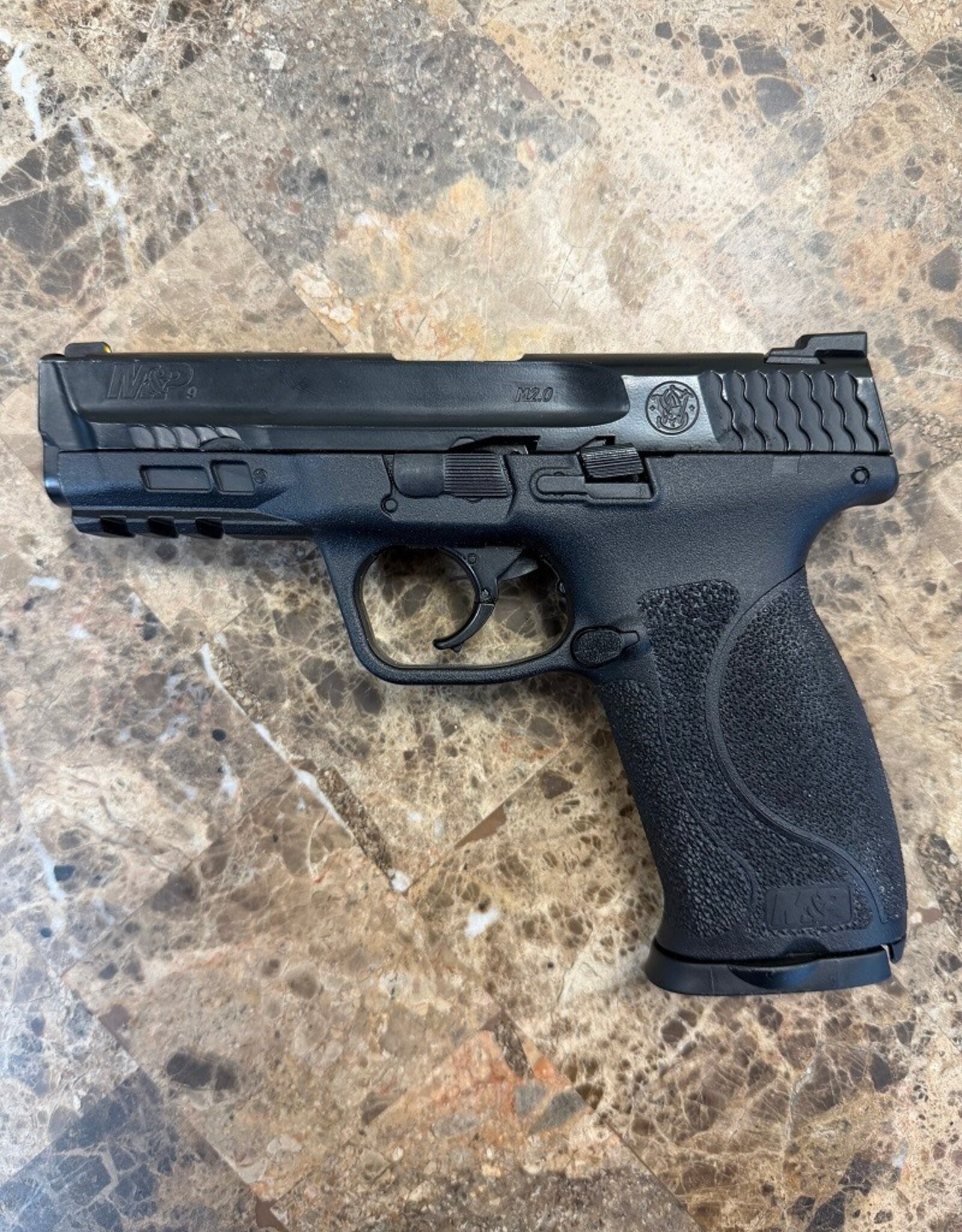 Umarex **PRE-OWNED** .43 Cal | 8 Rd | Smith and Wesson M&P T4E CO2 Pepperball Pistol by Umarex