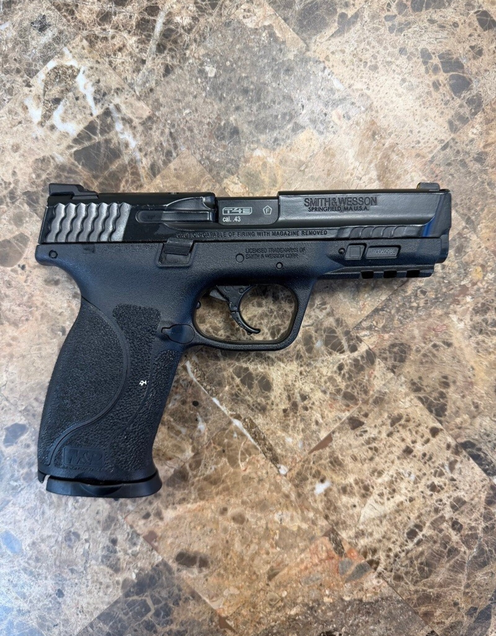Umarex **PRE-OWNED** .43 Cal | 8 Rd | Smith and Wesson M&P T4E CO2 Pepperball Pistol by Umarex