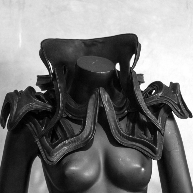 GELAREH DESIGNS Gelareh-Women’s Leather Aragon Shoulder Bolero