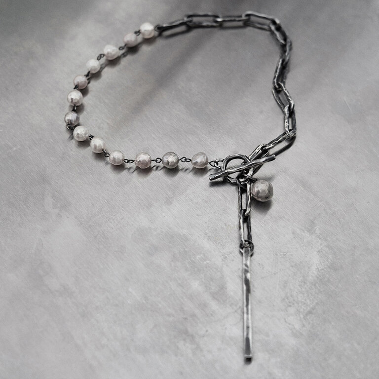 WILDHORN Chain Pendant Necklace With White Pearls