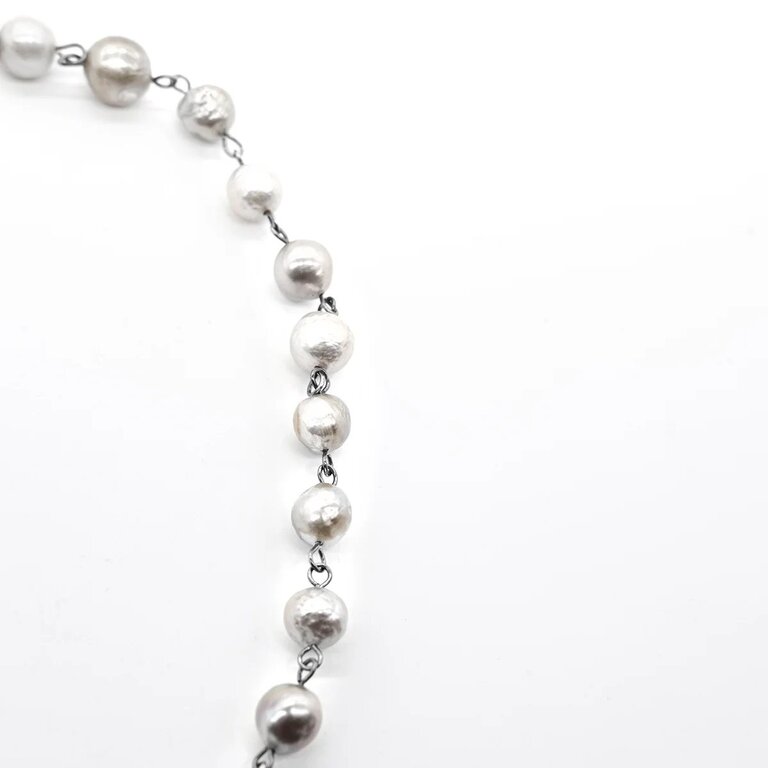 WILDHORN Chain Pendant Necklace With White Pearls