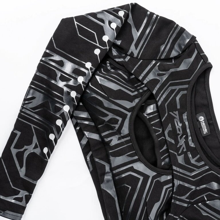 NEO4IC Vexxia Shrug + Bra Set