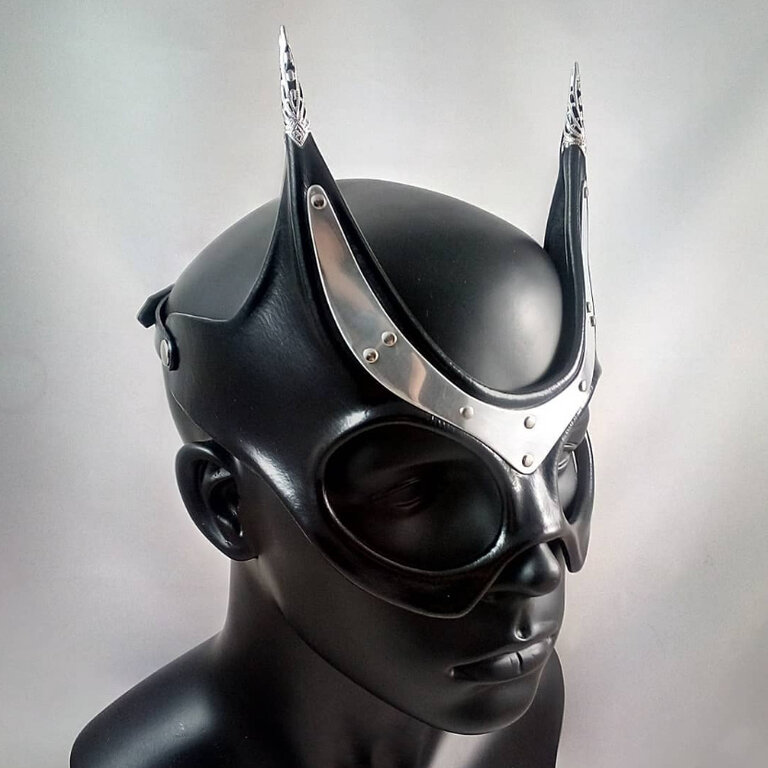 CECILIO LEATHER DESIGNS Bastet Leather & Metal Eyemask