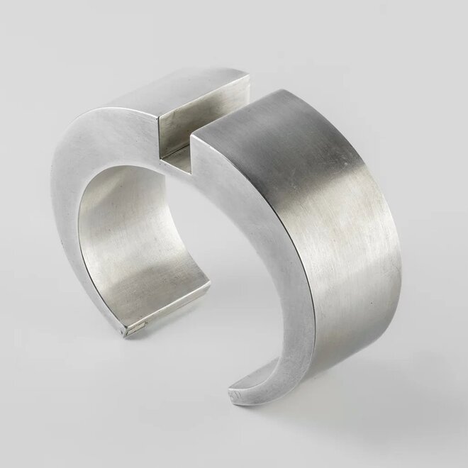 Parts Of Four-Portal Bangle - Ceiba