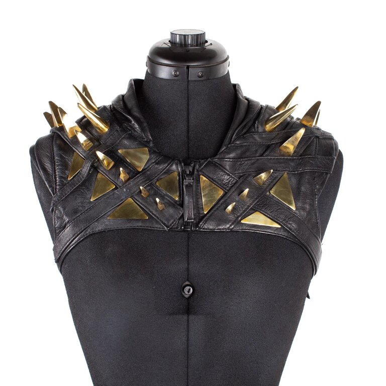 JUNGLE TRIBE Mad Royal Metal Spike Chest Plate