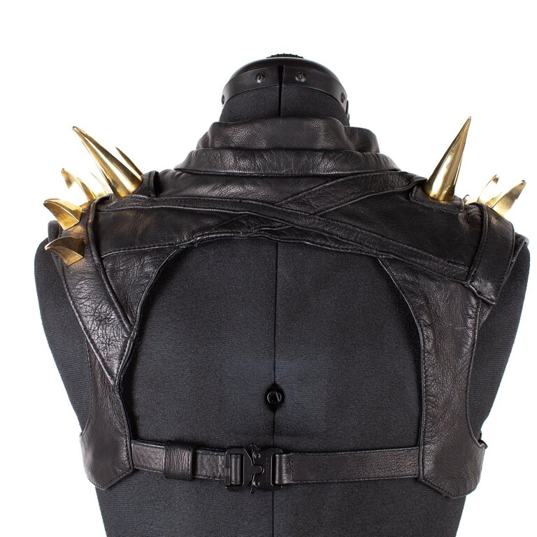JUNGLE TRIBE Mad Royal Metal Spike Chest Plate