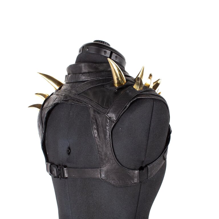 JUNGLE TRIBE Mad Royal Metal Spike Chest Plate