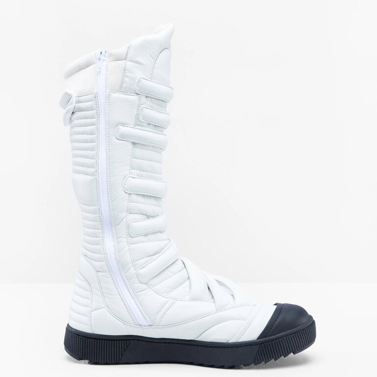 DEMOBAZA Boots Stargate Light