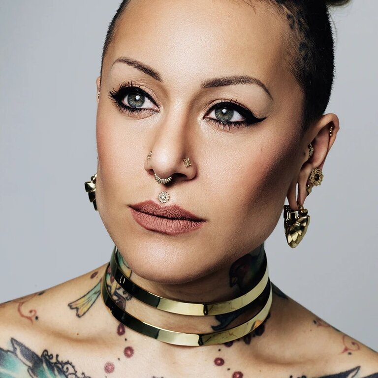 TAWAPA Venus Neck Cuff Collar