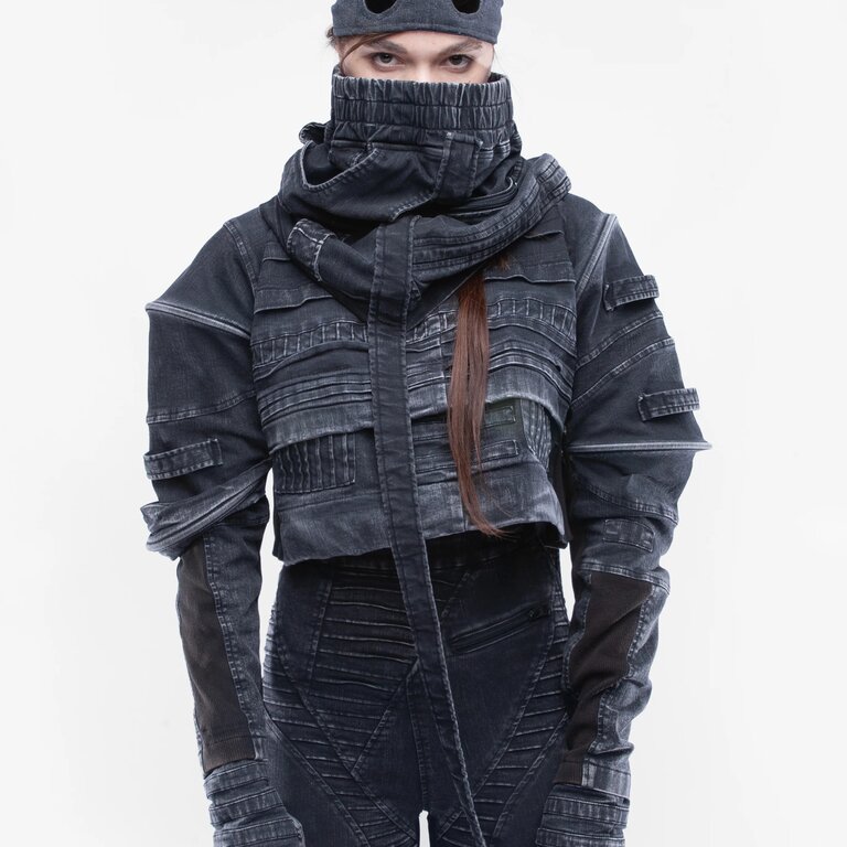 DEMOBAZA Top Short Kinetics