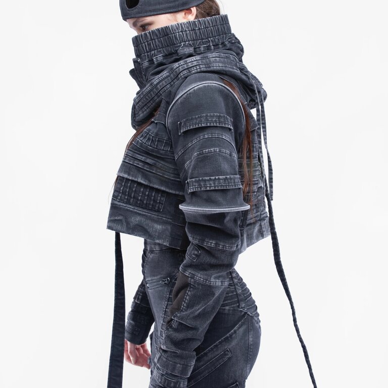 DEMOBAZA Top Short Kinetics