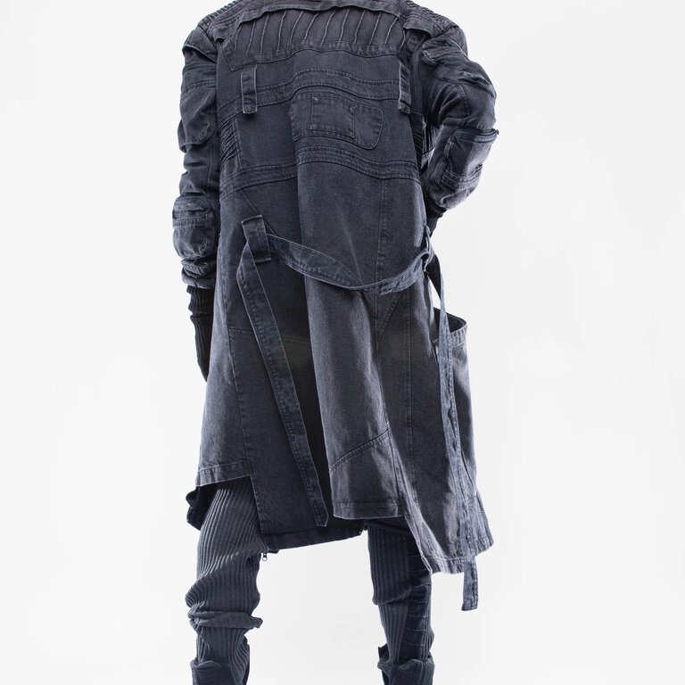 DEMOBAZA Top Coat Operator