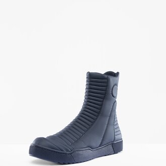 DEMOBAZA M Gagarin Tops