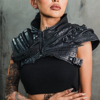 JUNGLE TRIBE Nightmare Deception Cropped Vest