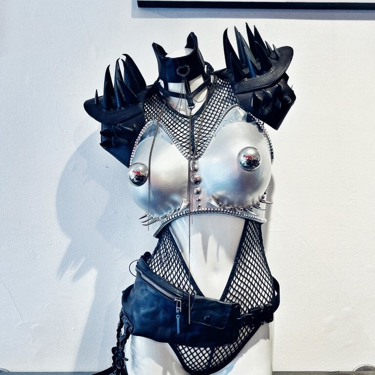 DEMOBAZA Body Mesh Commander