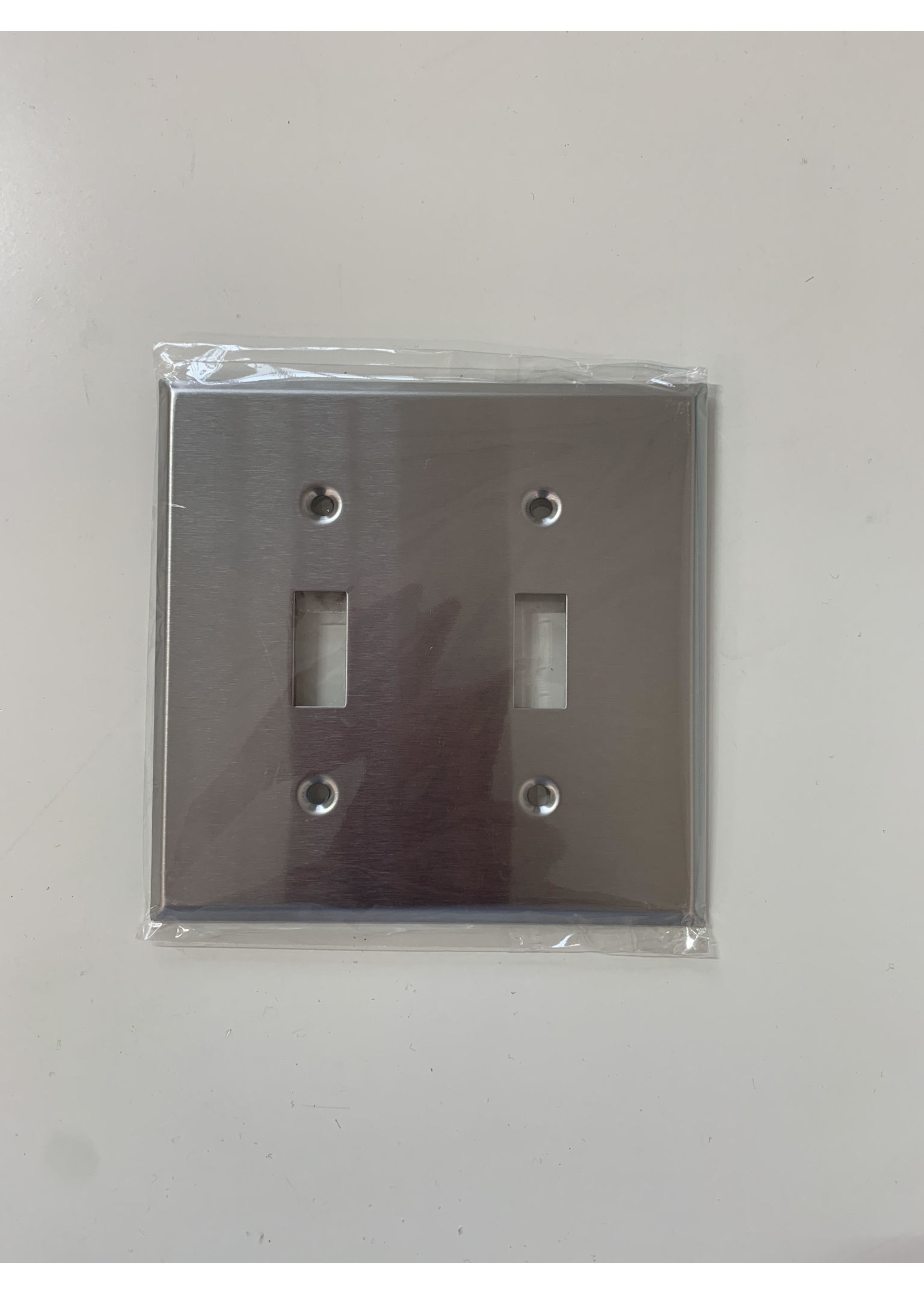 ENERLITES COMMERCIAL 2-GANG TOGGLE SWITCH METAL PLATE STAINLESS STEEL