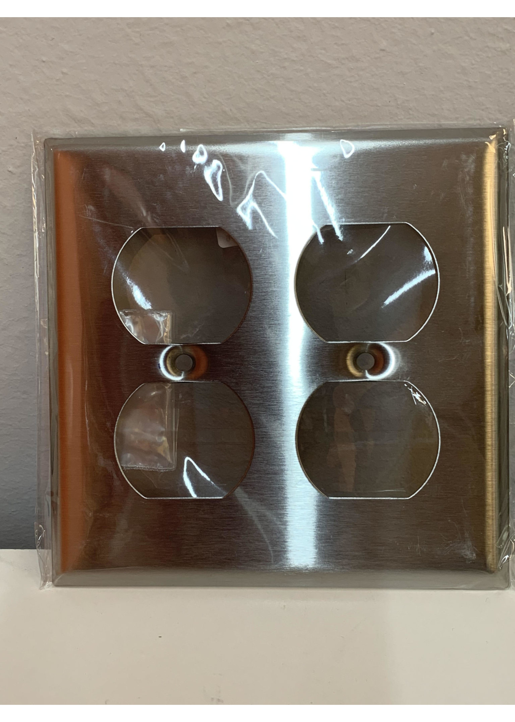 RECEPTACLE METAL PLATE COMERCIAL 2 GANGAS DUPLEX (7722)