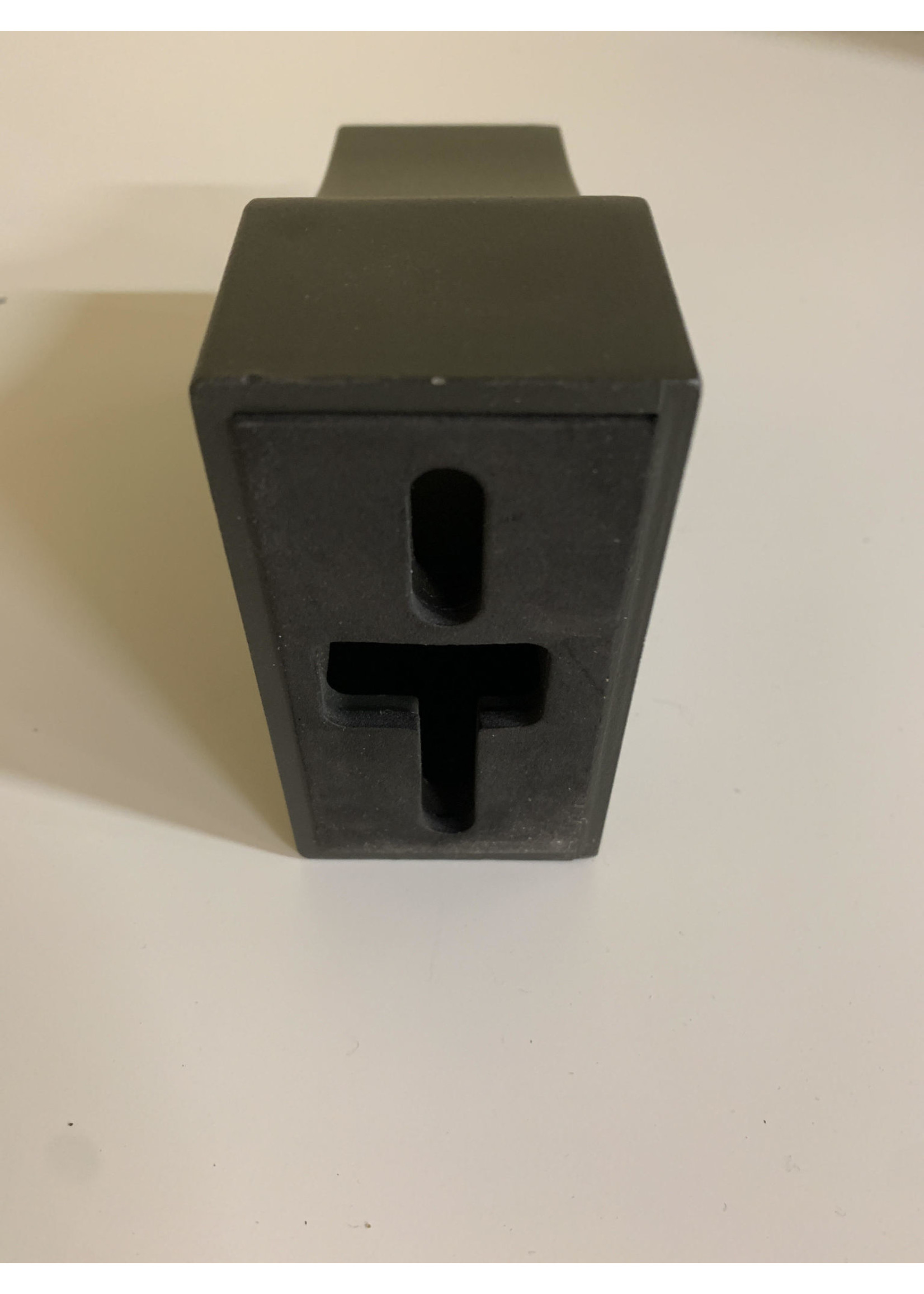 LUMBRA ARM SQUARE POLE FOR 2",  3"-4" AND 5"-6" (A12)
