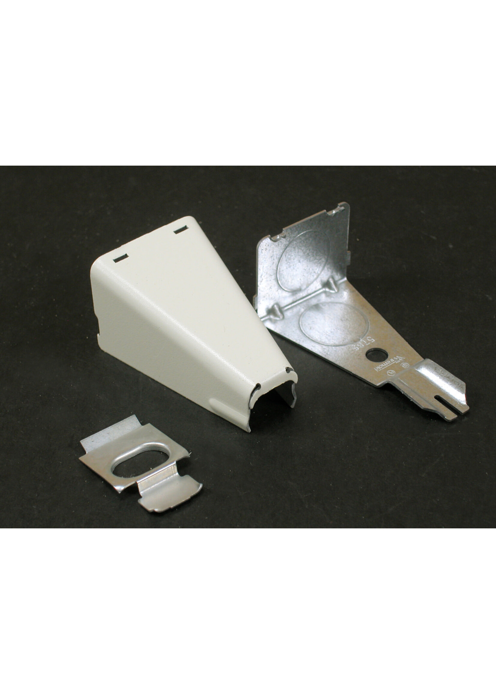 LEGRAND 15-V5785   STEEL CONNECTOR & CLIP IVORY