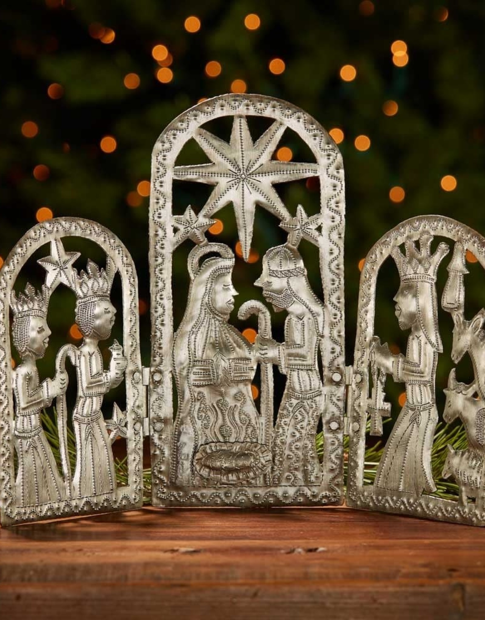 Serrv Recycled Metal Trifold Nativity
