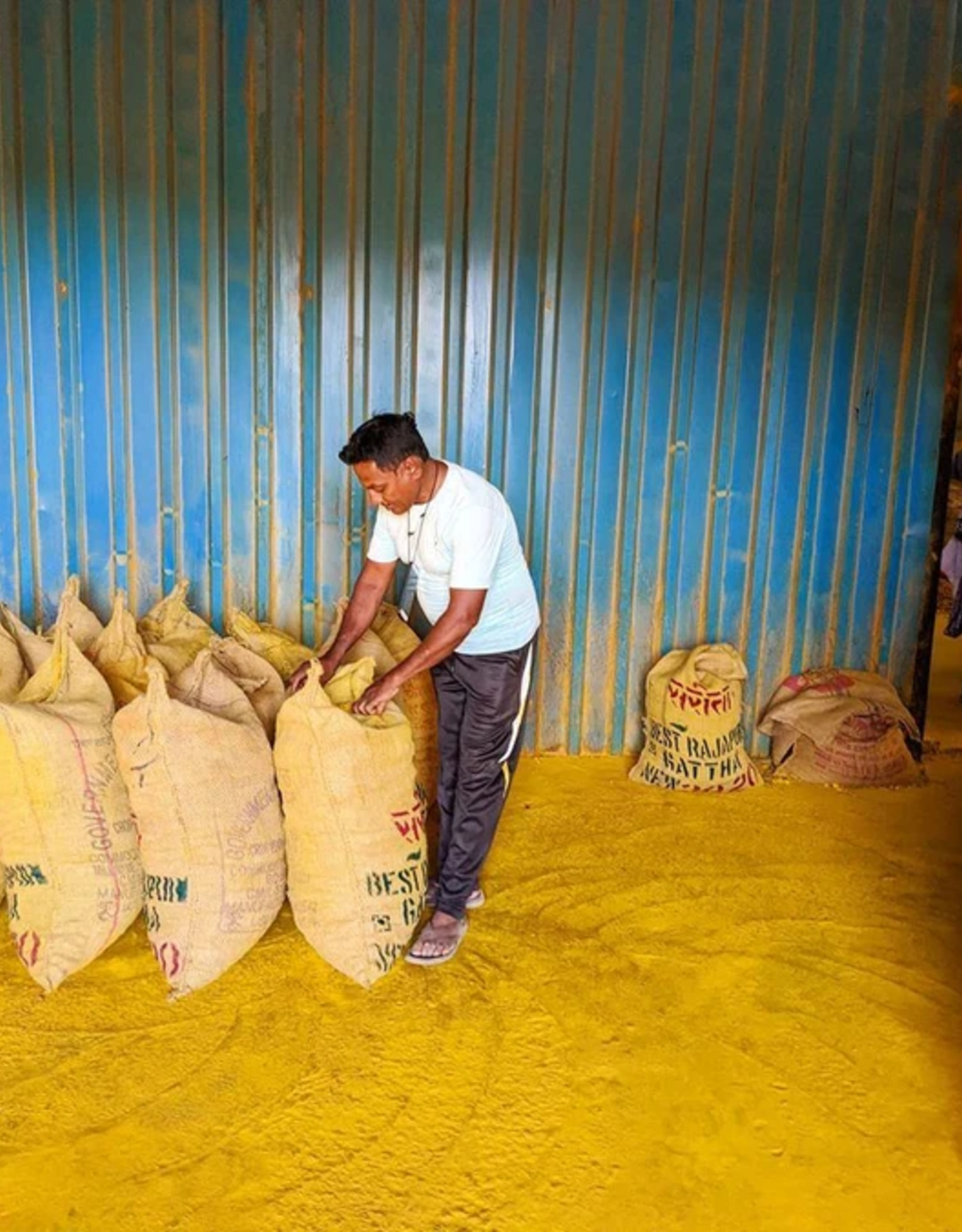 Burlap & Barrel New Harvest Turmeric