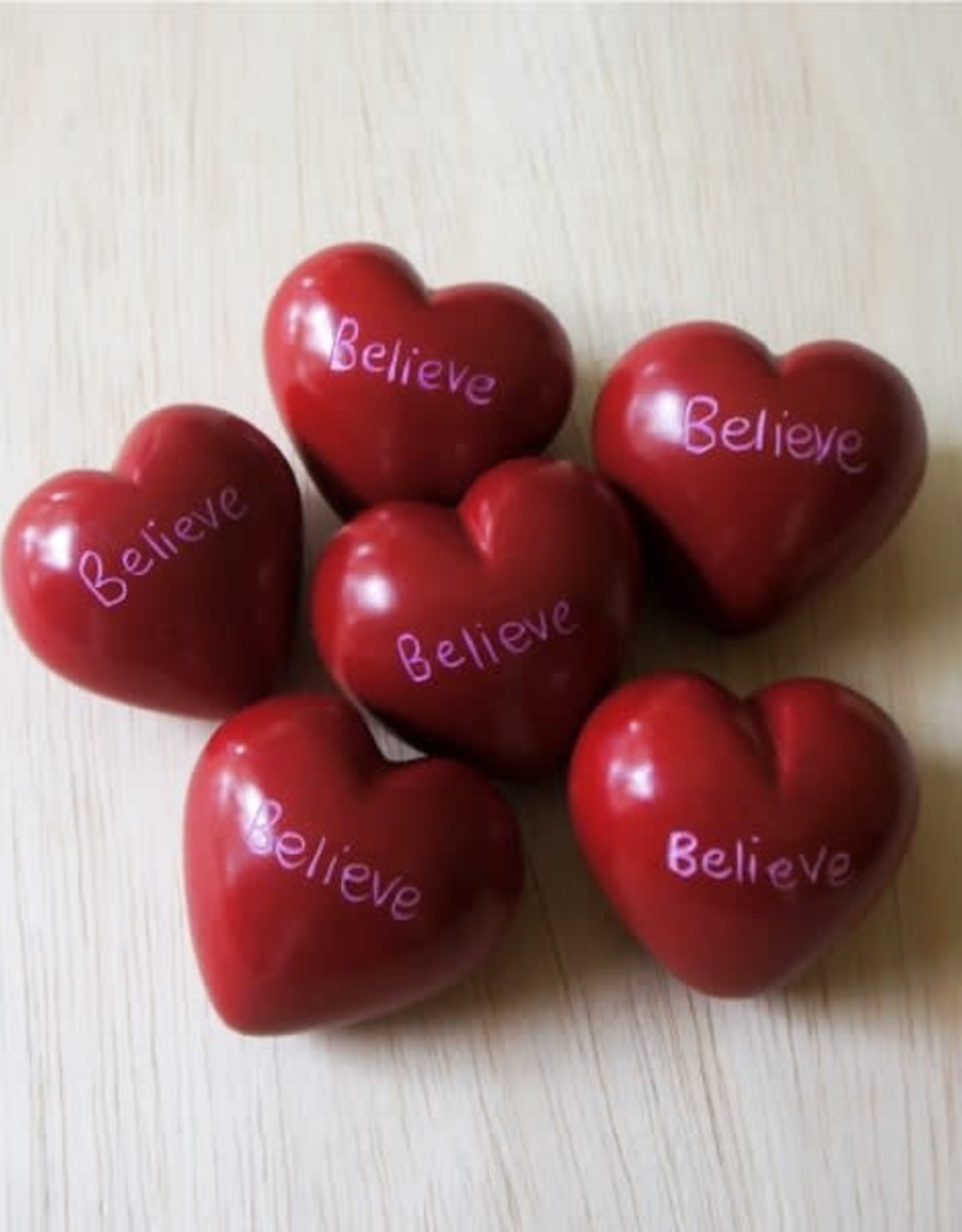 Venture Imports Word Hearts - Believe, Red