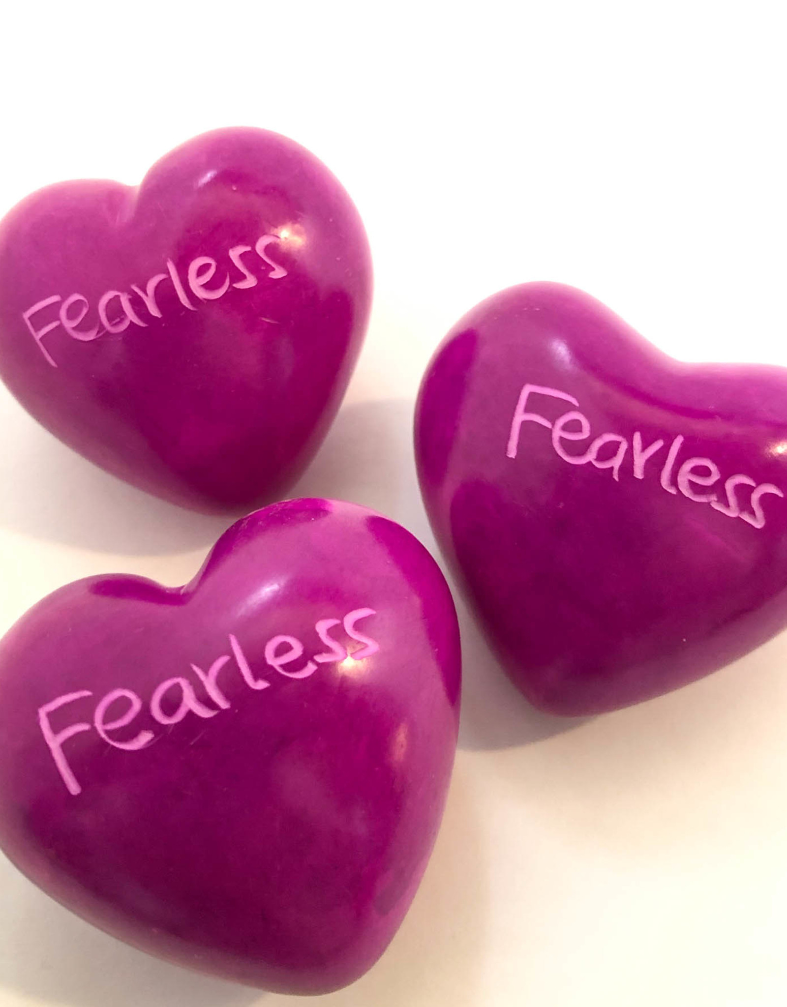 Venture Imports Word Hearts - Fearless, Pink