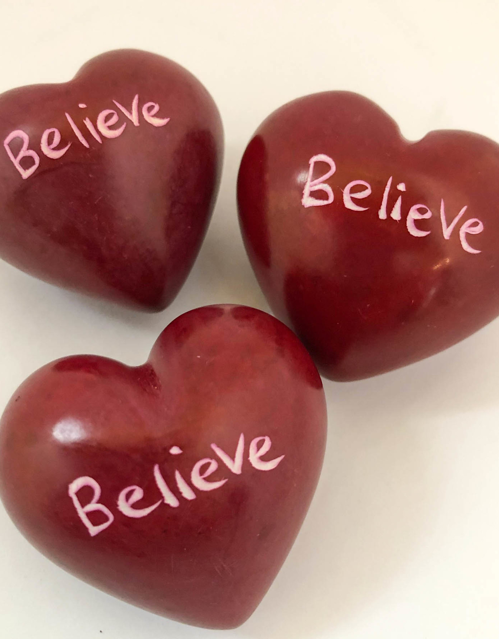 Venture Imports Word Hearts - Believe, Red