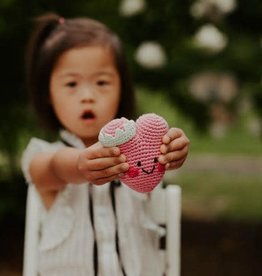 Pebble Heart Rattle Pink