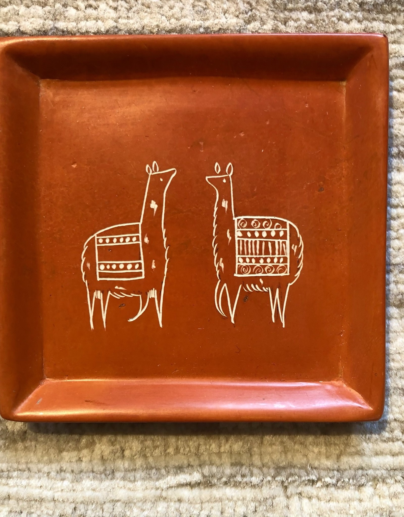 Venture Imports Square Animal Dishes - Llama