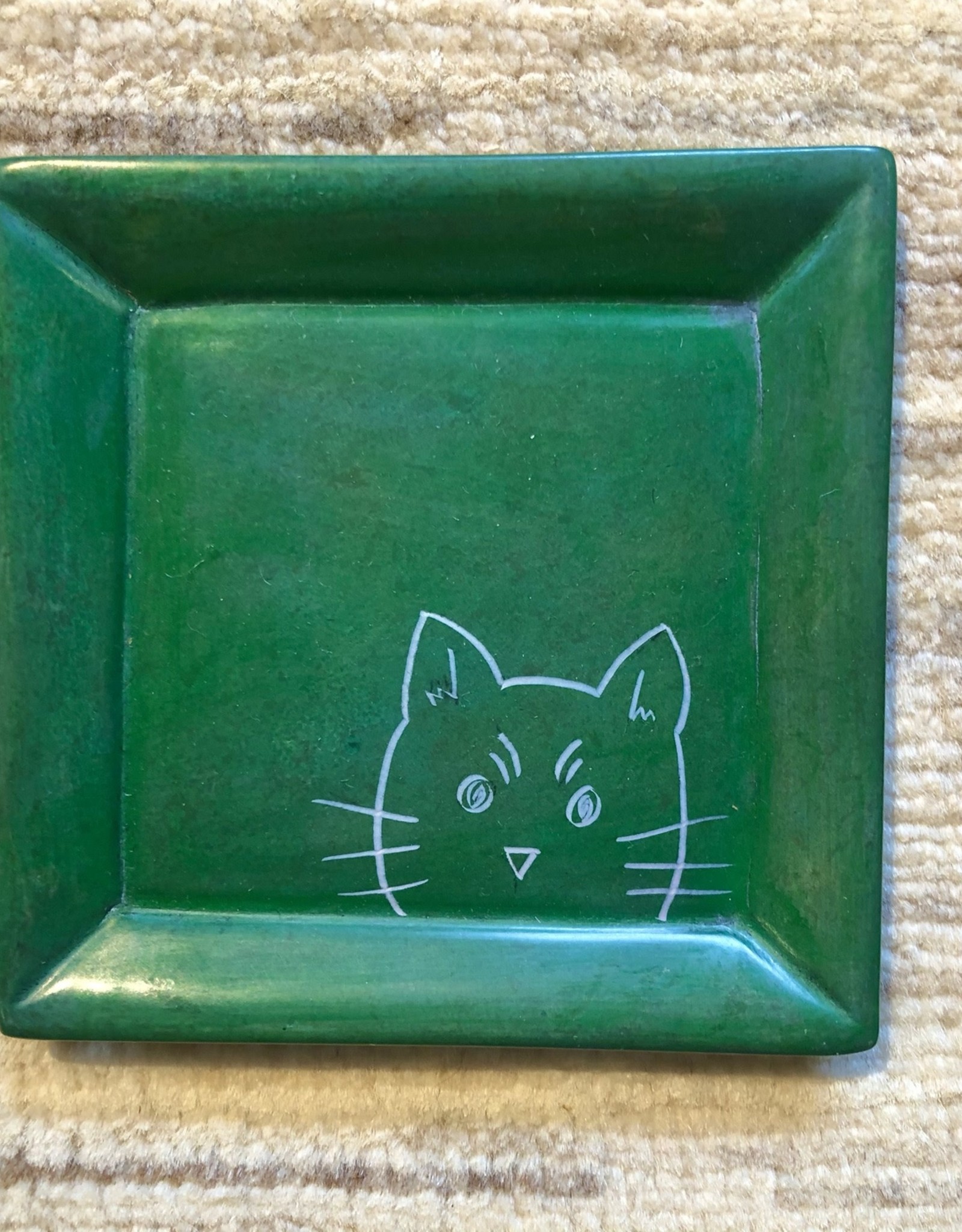 Venture Imports Square Animal Dishes - Peeking Cat