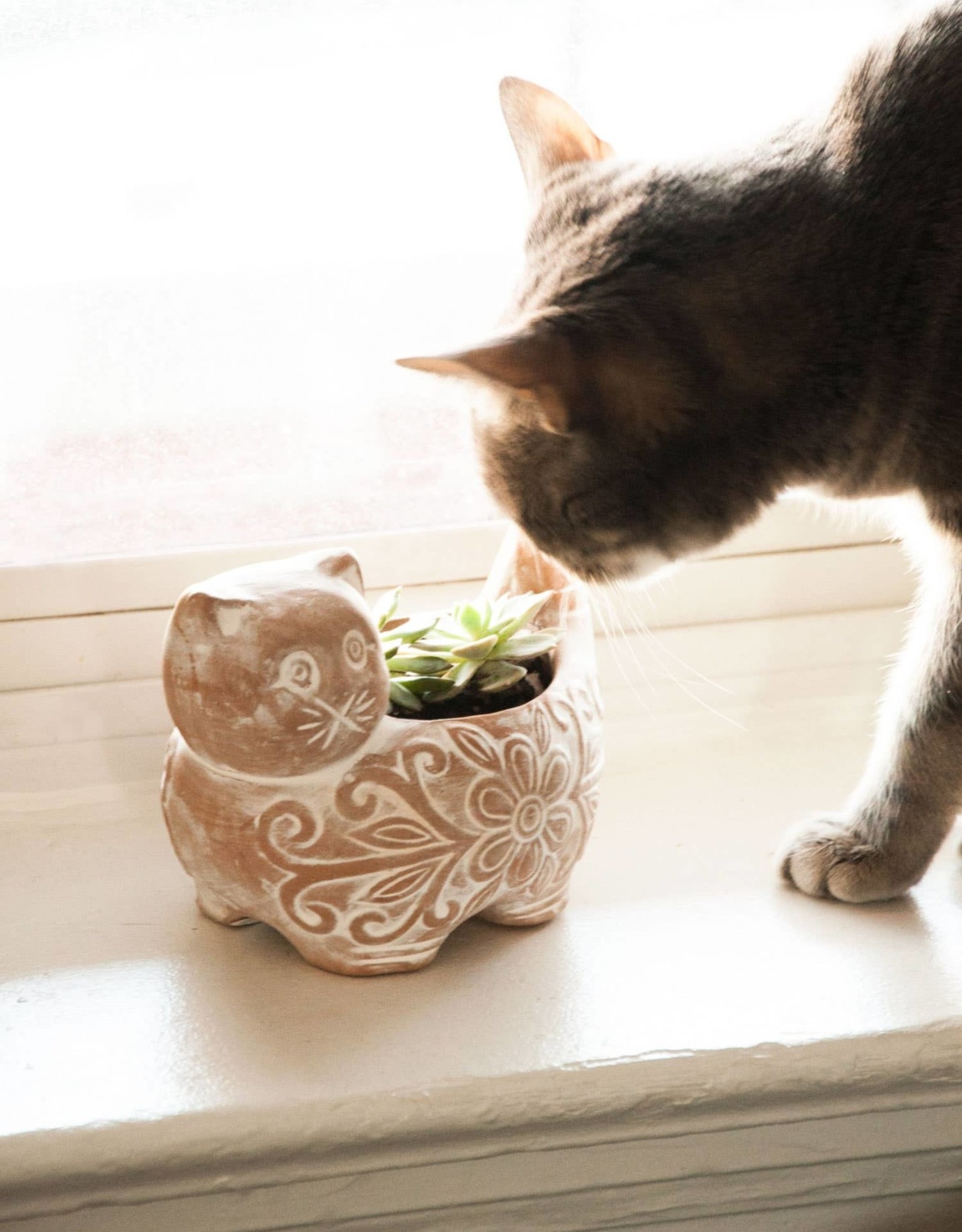 Ten Thousand Villages Garden Kitty Planter (Small)