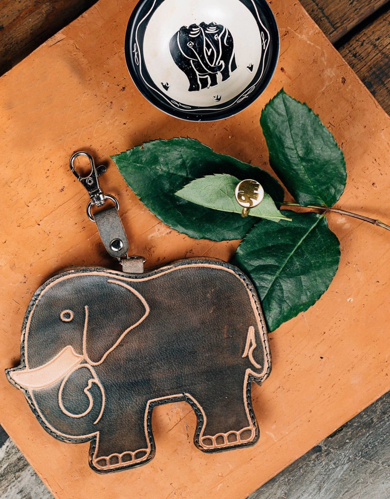 Ten Thousand Villages Elephant Kisii Ring Dish