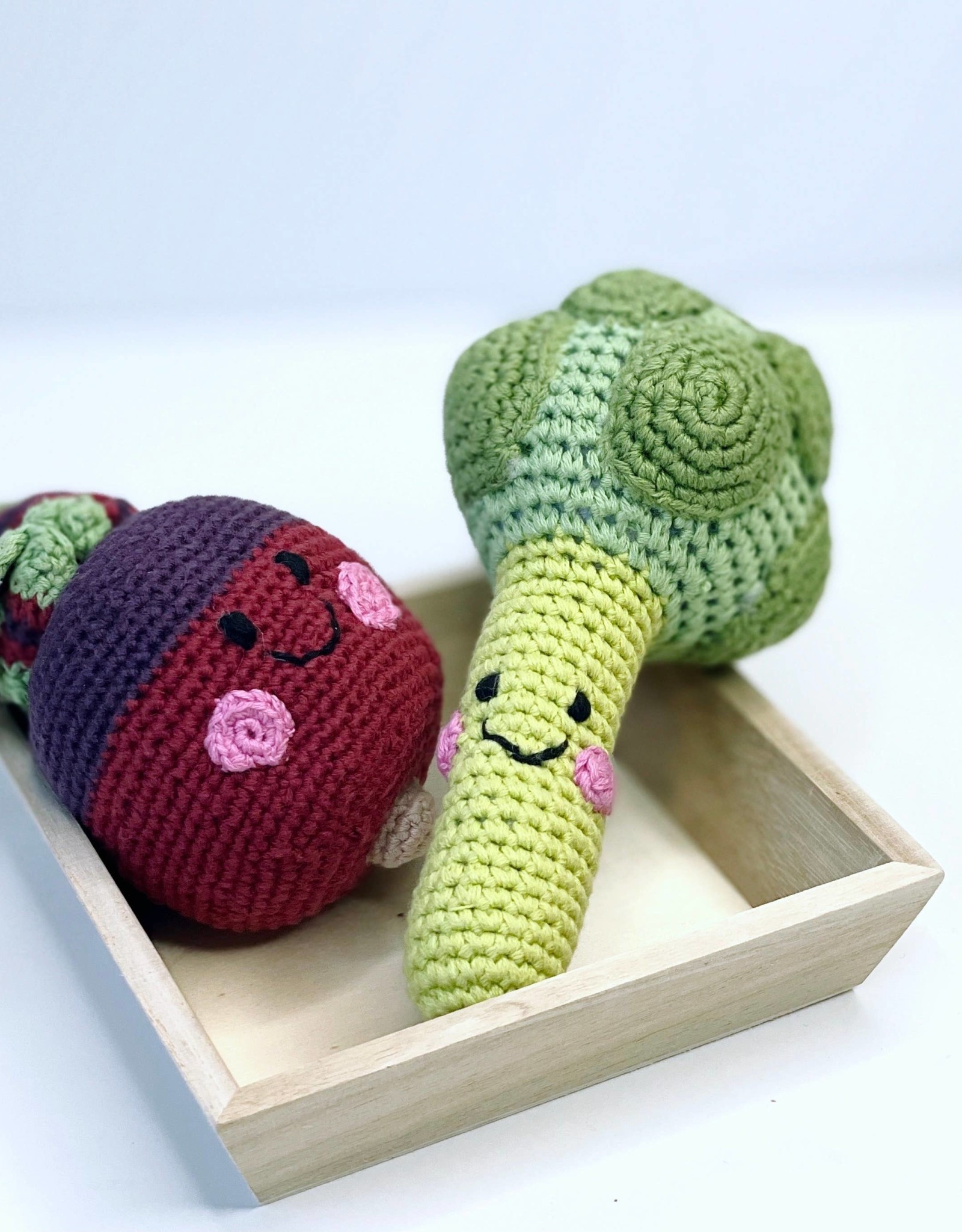 Pebble Friendly Broccoli Rattle